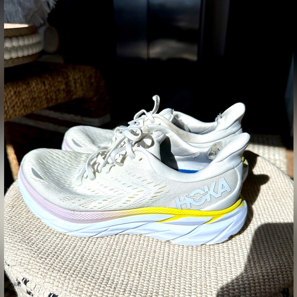 Hoka Clifton 8